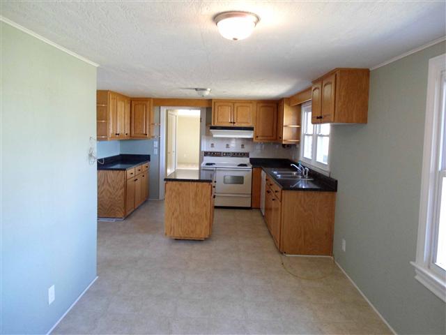 81 Stallings Road Taylors, SC 29687 - Photo 9 of 22 Gallery Image 9