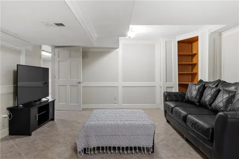 $605,000 | 12844 Granada Lane, Leawood, KS 66209