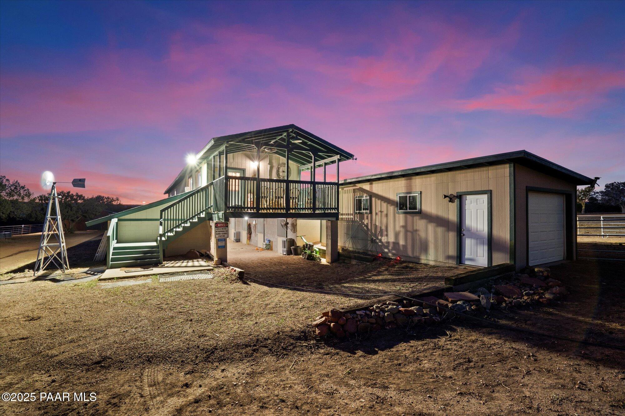 33425 Cowboy Clint Road Seligman, AZ 86337 - Photo 40 of 79 Bunk House