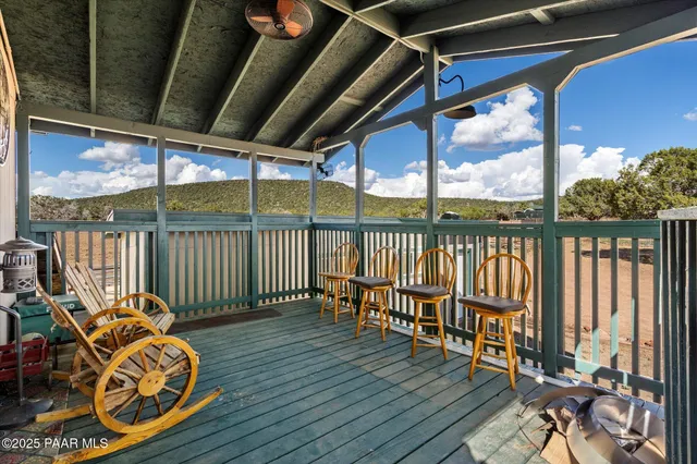 $3,499,700 | 33425 Cowboy Clint Road, Seligman, AZ 86337