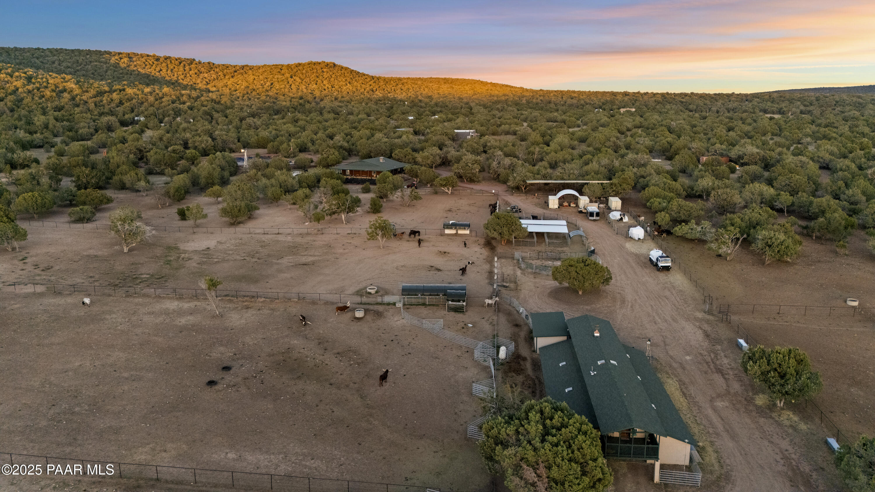 33425 Cowboy Clint Road Seligman, AZ 86337 - Photo 66 of 79 a view of a city