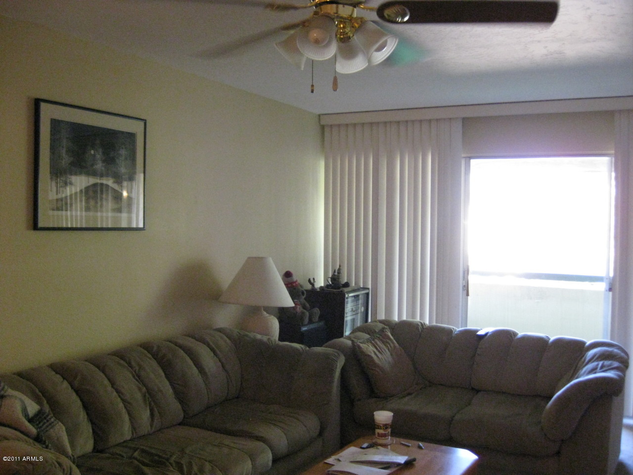 7625 East Camelback Road, Unit 418 Scottsdale, AZ 85251 - Photo 3 of 5 Huge living area 27 x 14