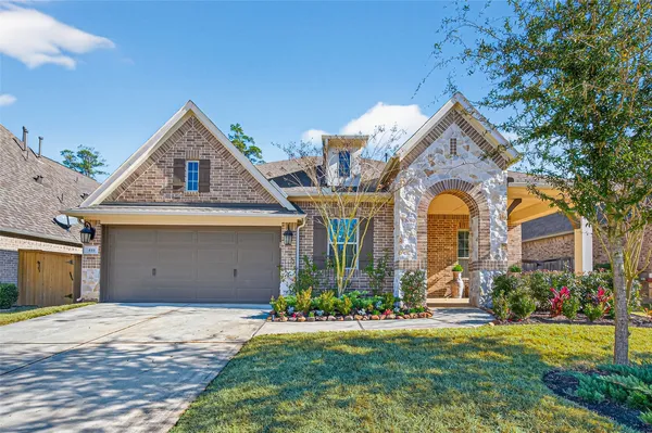 $498,000 | 411 Callery Pear Court, Conroe, TX 77304