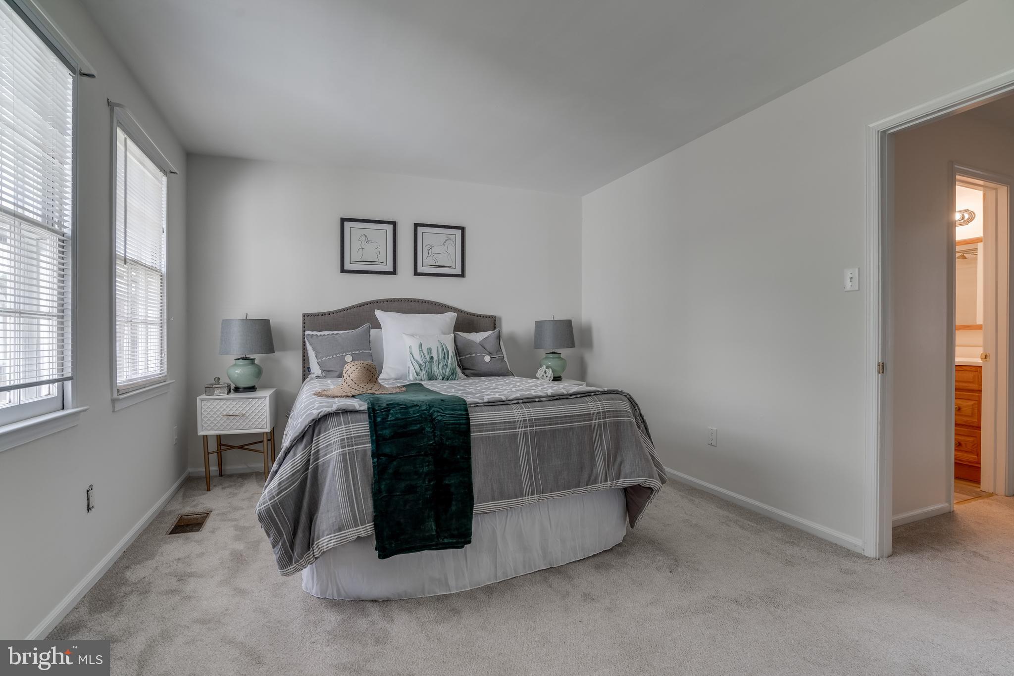 14512 Golden Oak Road Centreville, VA 20121 - Photo 19 of 31 Gallery Image 19