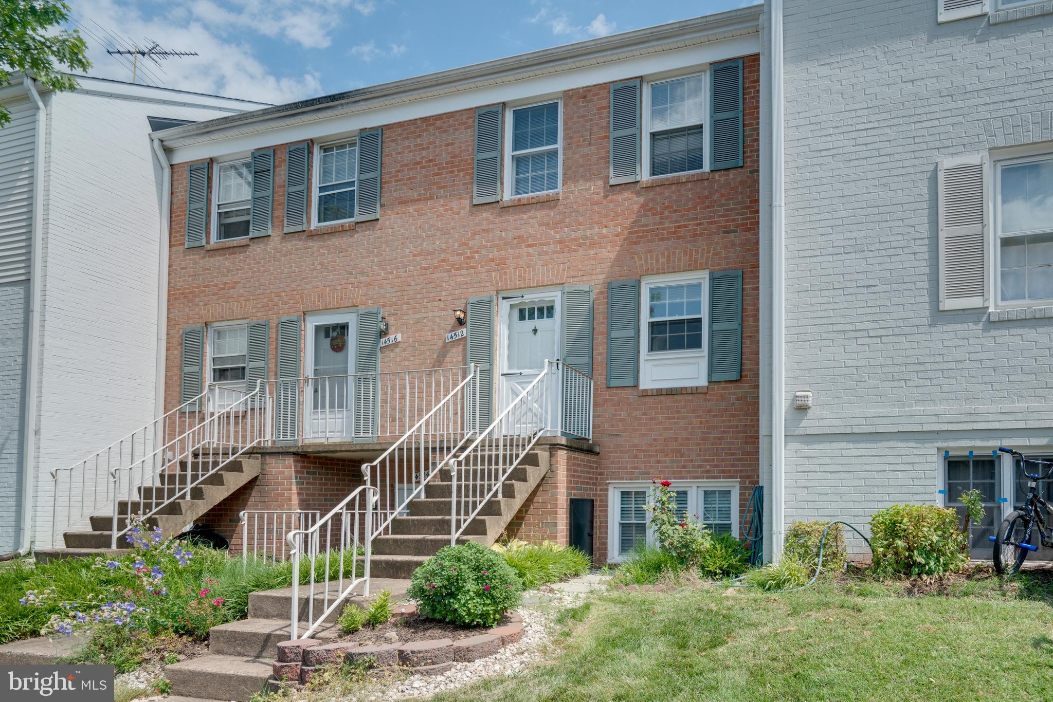 14512 Golden Oak Road Centreville, VA 20121 - Photo 3 of 31 Gallery Image 3