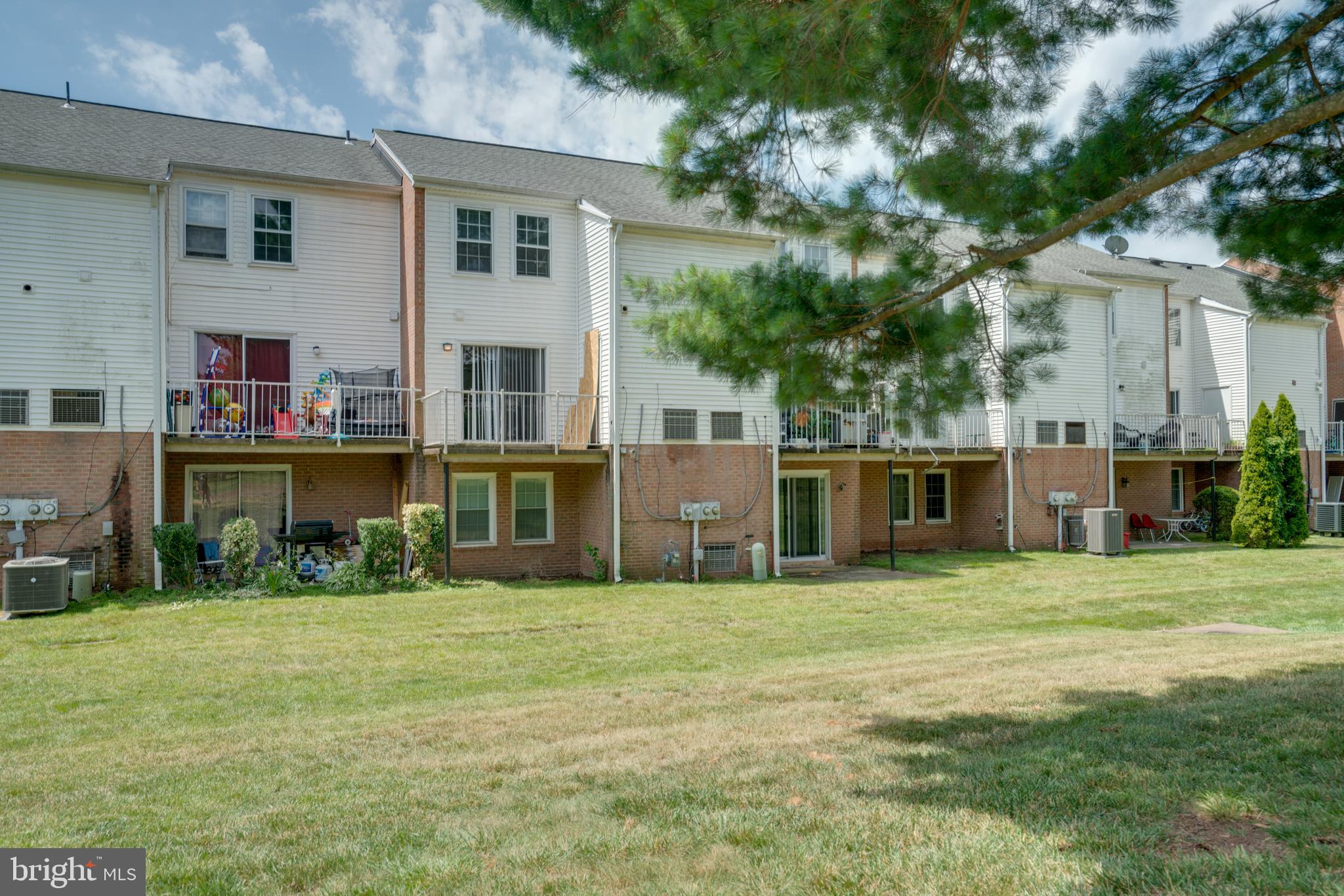 14512 Golden Oak Road Centreville, VA 20121 - Photo 25 of 31 Gallery Image 25