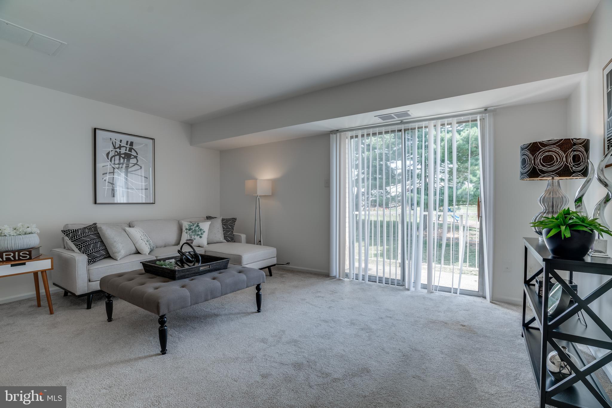 14512 Golden Oak Road Centreville, VA 20121 - Photo 6 of 31 Gallery Image 6