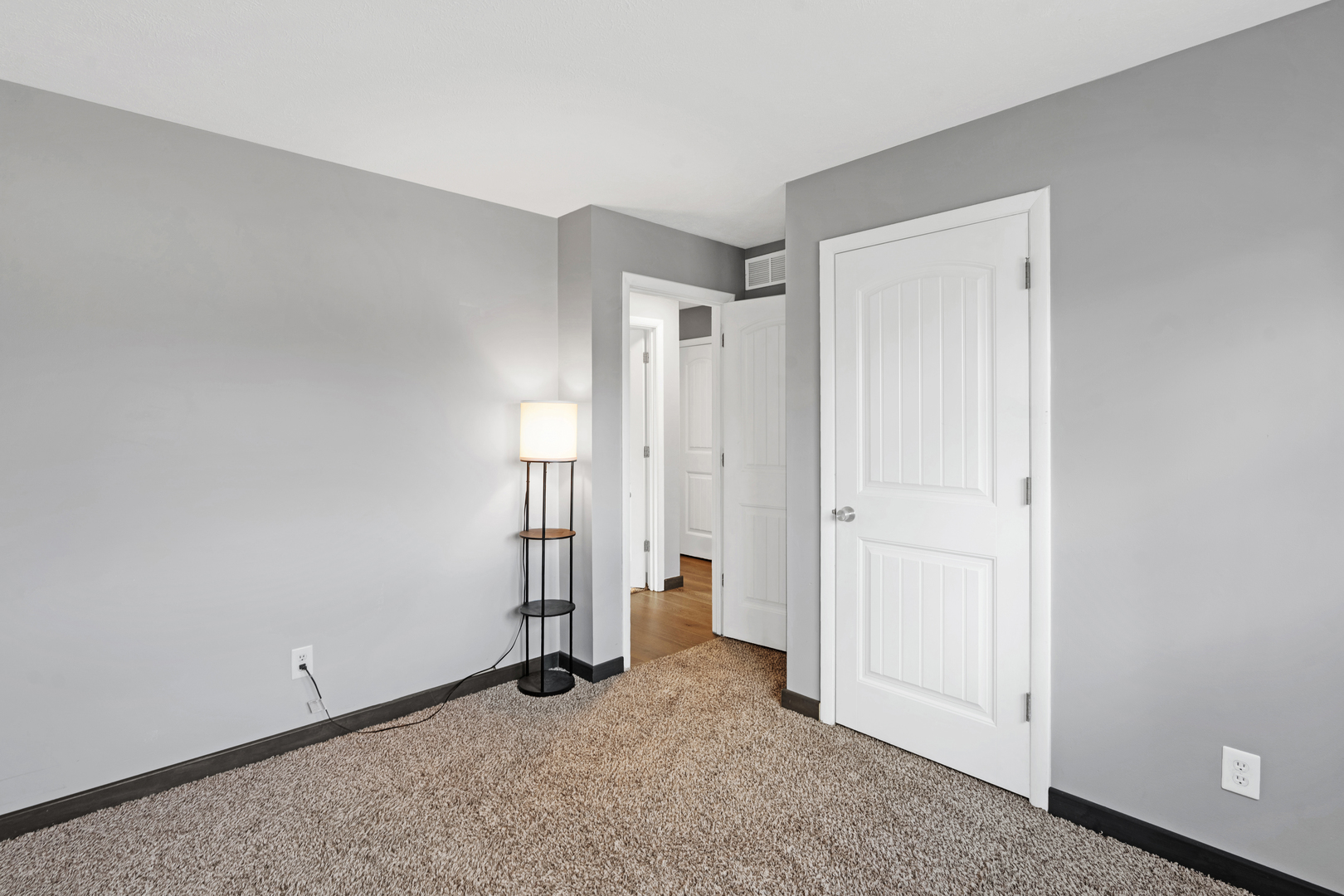 113 South Sesame Street Bloomington, IL 61704 - Photo 15 of 21 Gallery Image 15