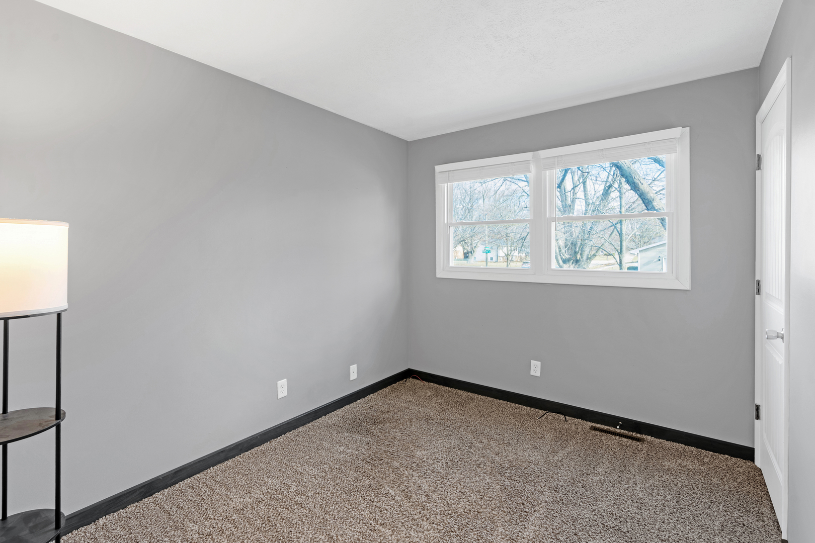 113 South Sesame Street Bloomington, IL 61704 - Photo 16 of 21 Gallery Image 16
