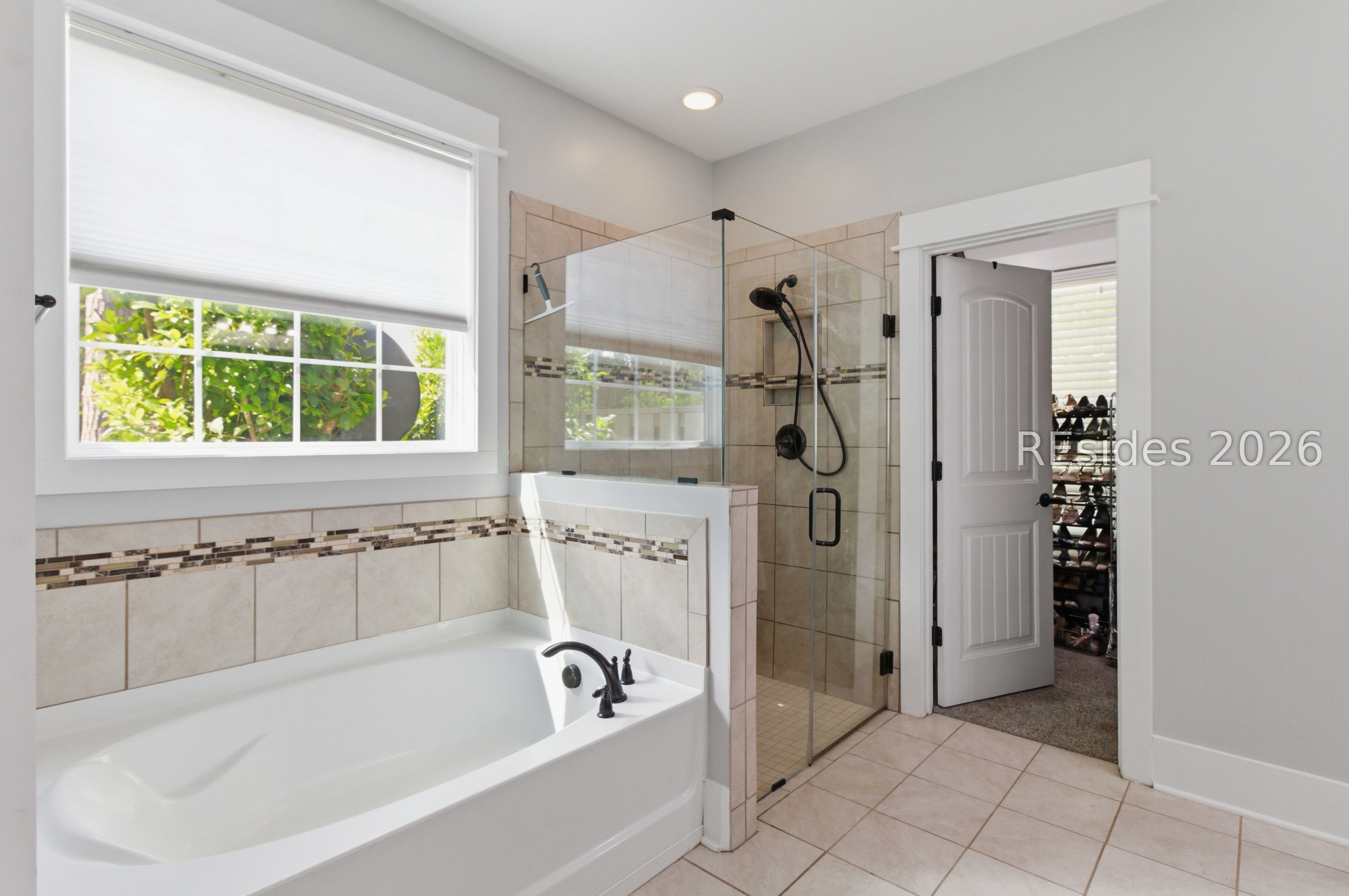 16 Dove Tree Lane Bluffton, SC 29910 - Photo 19 of 30 Primary Bathroom
