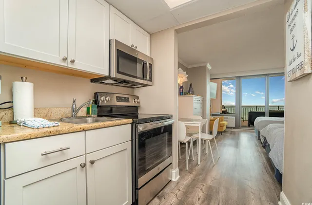 $209,900 | 6900 North Ocean Boulevard, Unit 519, Myrtle Beach, SC 29572