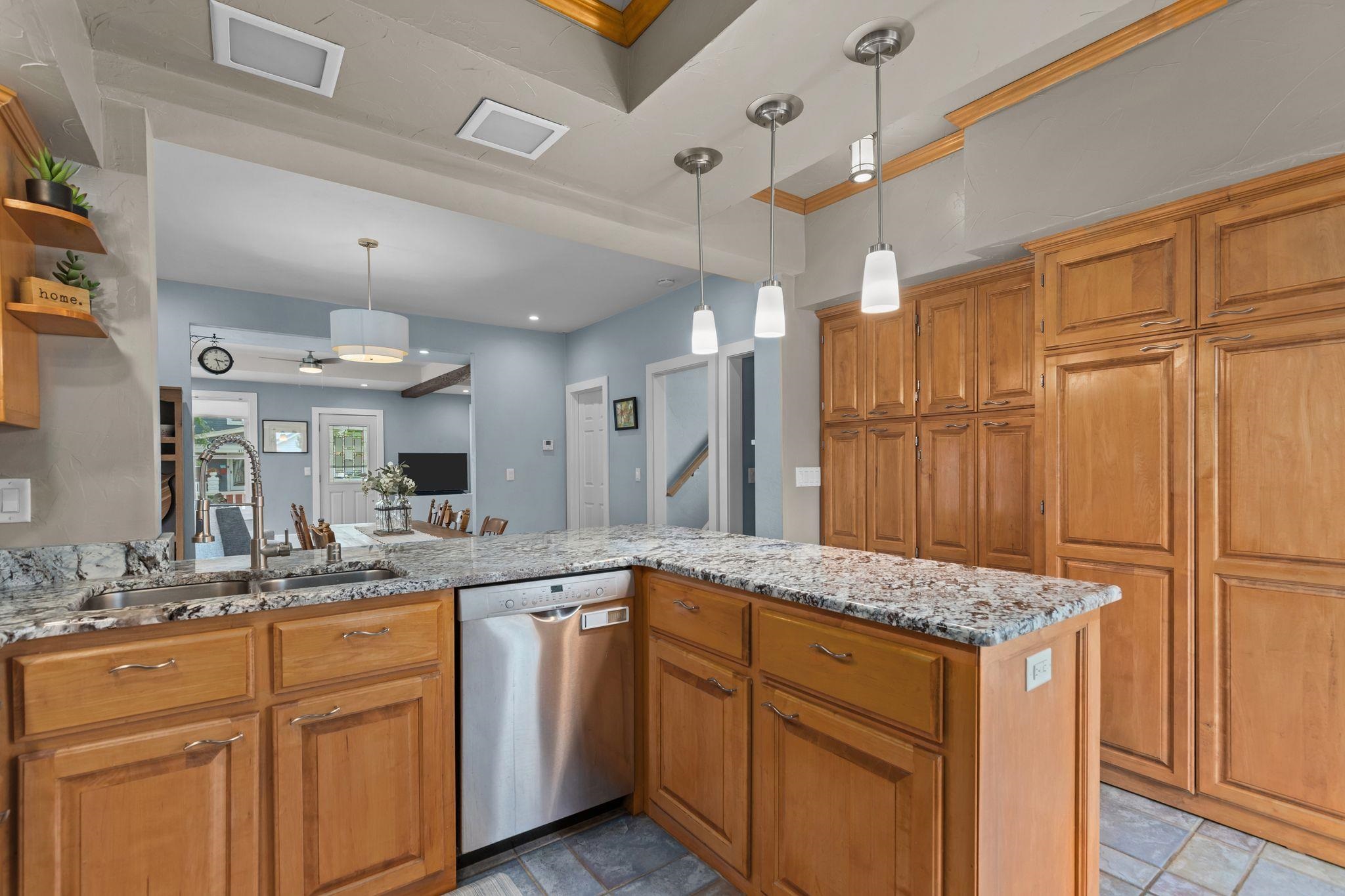414 East Spring Street Appleton, WI 54911 - Photo 13 of 31 Gallery Image 13