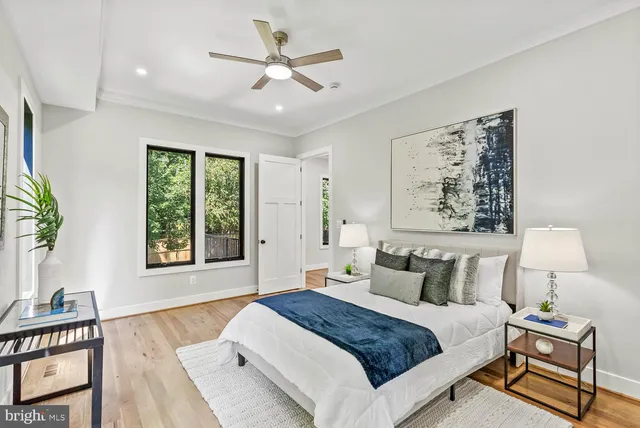 $2,599,000 | 501 Yeonas Drive Southwest, Vienna, VA 22180