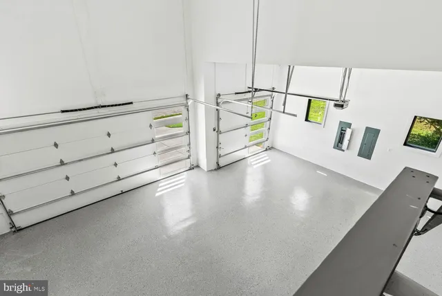 $2,599,000 | 501 Yeonas Drive Southwest, Vienna, VA 22180