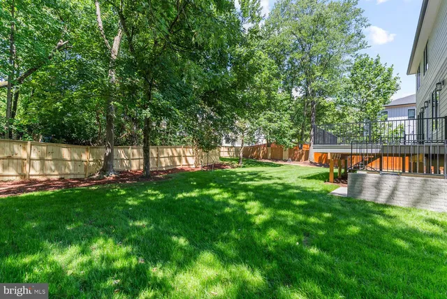 $2,674,900 | 501 Yeonas Drive Southwest, Vienna, VA 22180