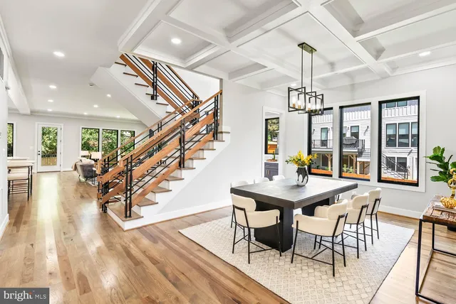 $2,599,000 | 501 Yeonas Drive Southwest, Vienna, VA 22180