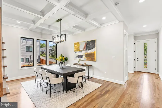 $2,599,000 | 501 Yeonas Drive Southwest, Vienna, VA 22180