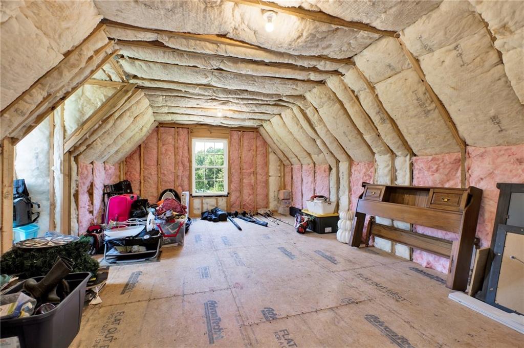 923 County Line Road Resaca, GA 30735 - Photo 38 of 49 a view of a room with gym equipment