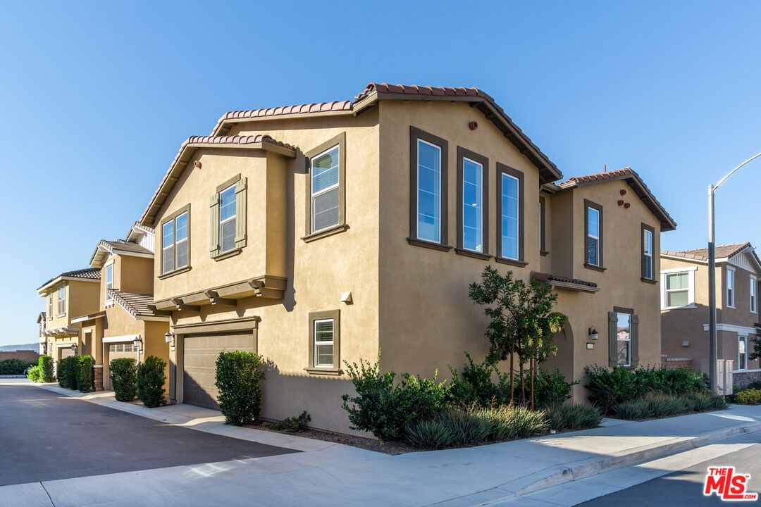 7935 Cold Creek Street Riverside, CA 92507 - Photo 45 of 45 a front view of a house with plants
