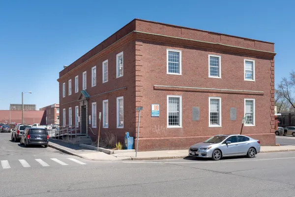 $20 | 10 Wendell Avenue Extension, Pittsfield, MA 01201