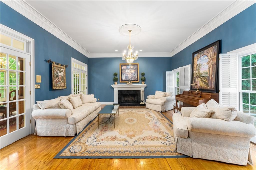 9035 River Run Atlanta, GA 30350 - Photo 17 of 66