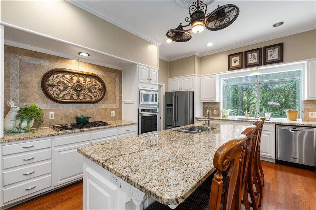 9035 River Run Atlanta, GA 30350 - Photo 28 of 66