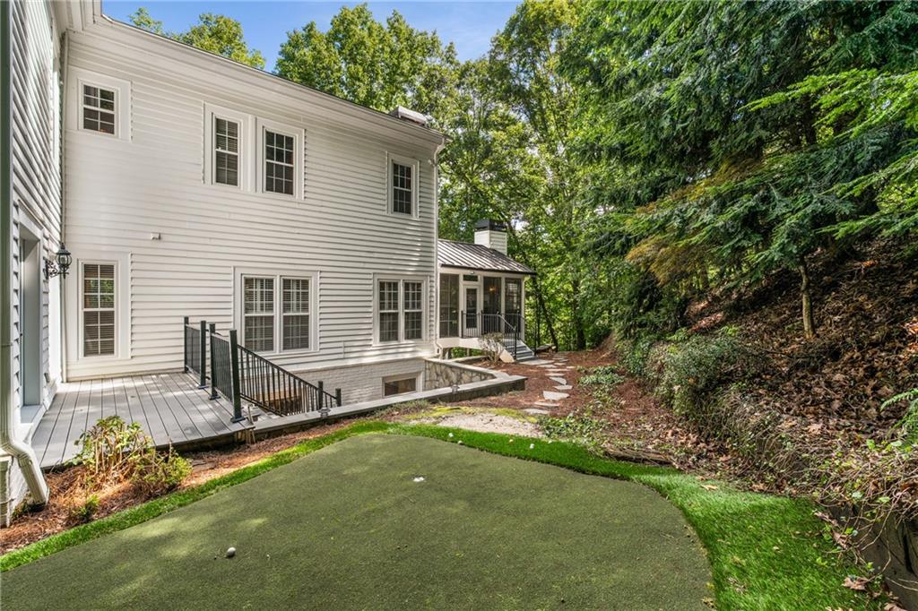 9035 River Run Atlanta, GA 30350 - Photo 6 of 66