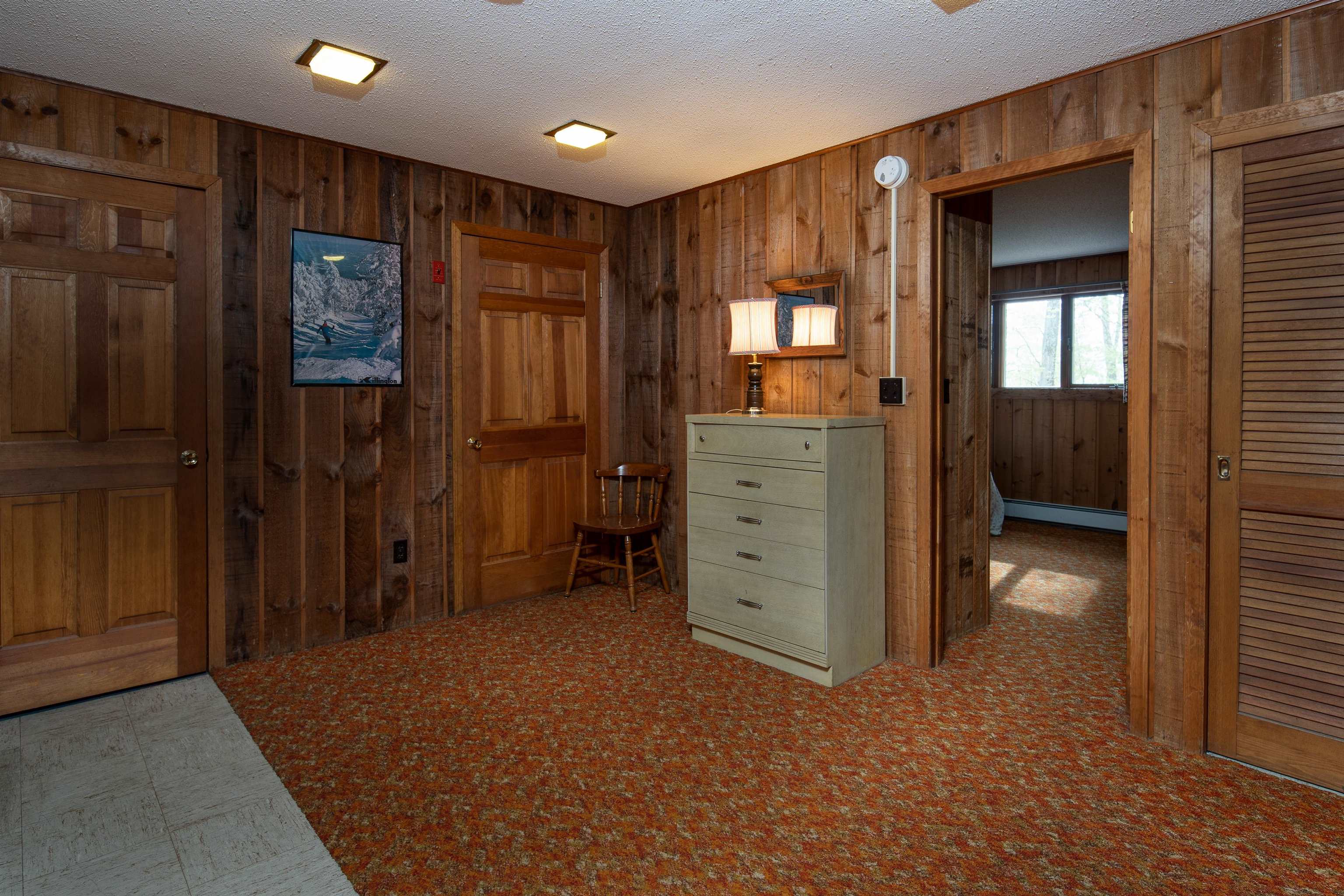 469 Old Coach Road Killington, VT 05751 - Photo 19 of 37 Gallery Image 19