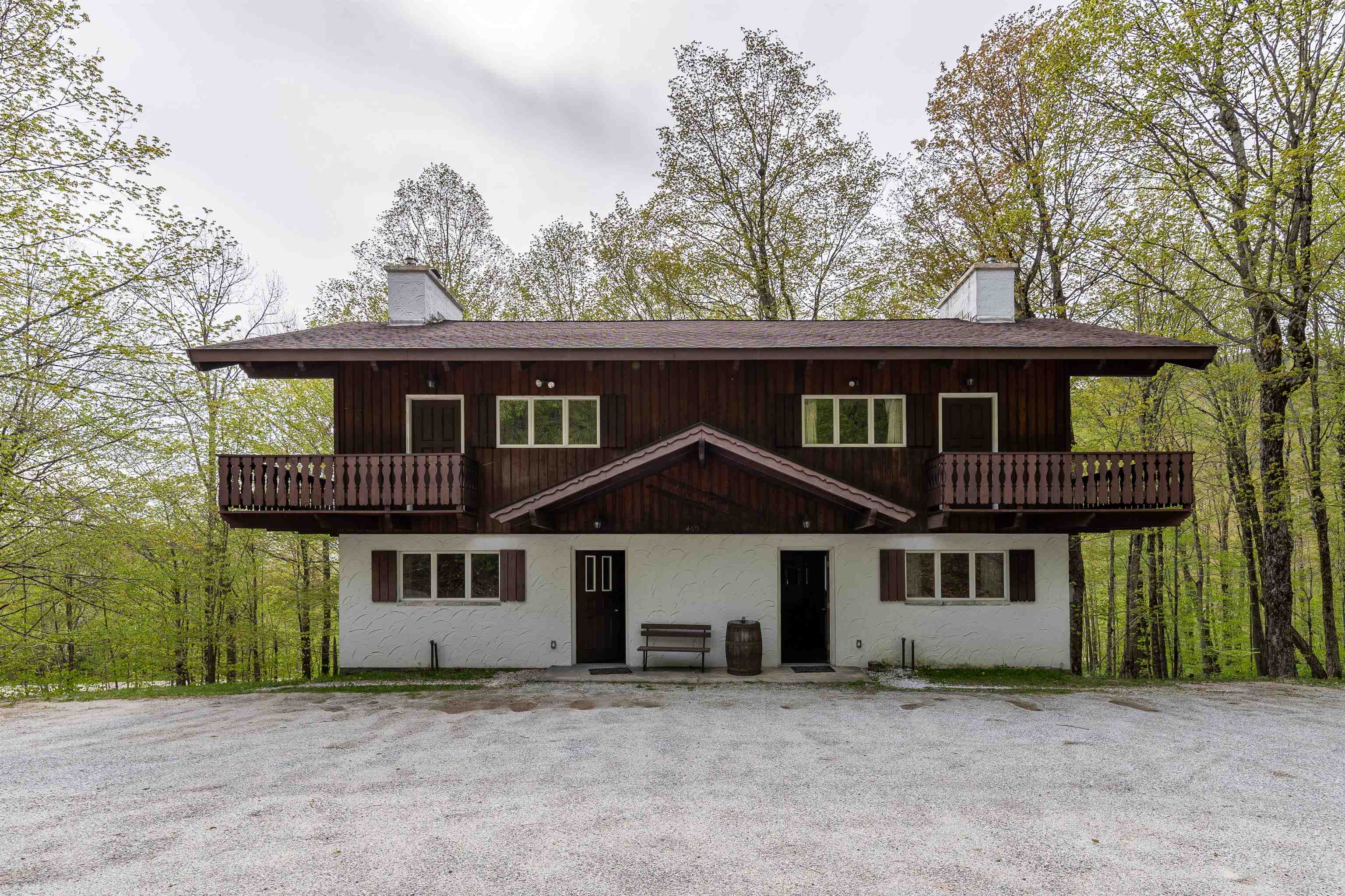 469 Old Coach Road Killington, VT 05751 - Photo 2 of 37 Gallery Image 2