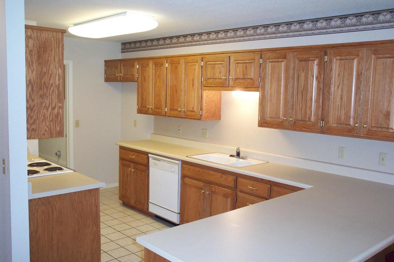 6031 Belpree Road Amarillo, TX 79106 - Photo 7 of 11 Kitchen