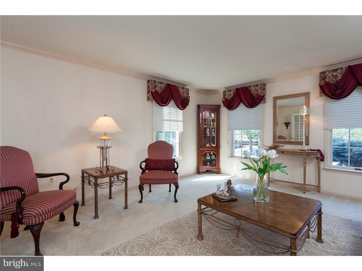 57 Abington Road Mount Laurel, NJ 08054 - Photo 2 of 25 Living Room