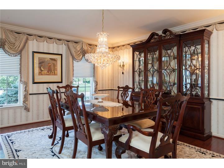 57 Abington Road Mount Laurel, NJ 08054 - Photo 4 of 25 Dining Room