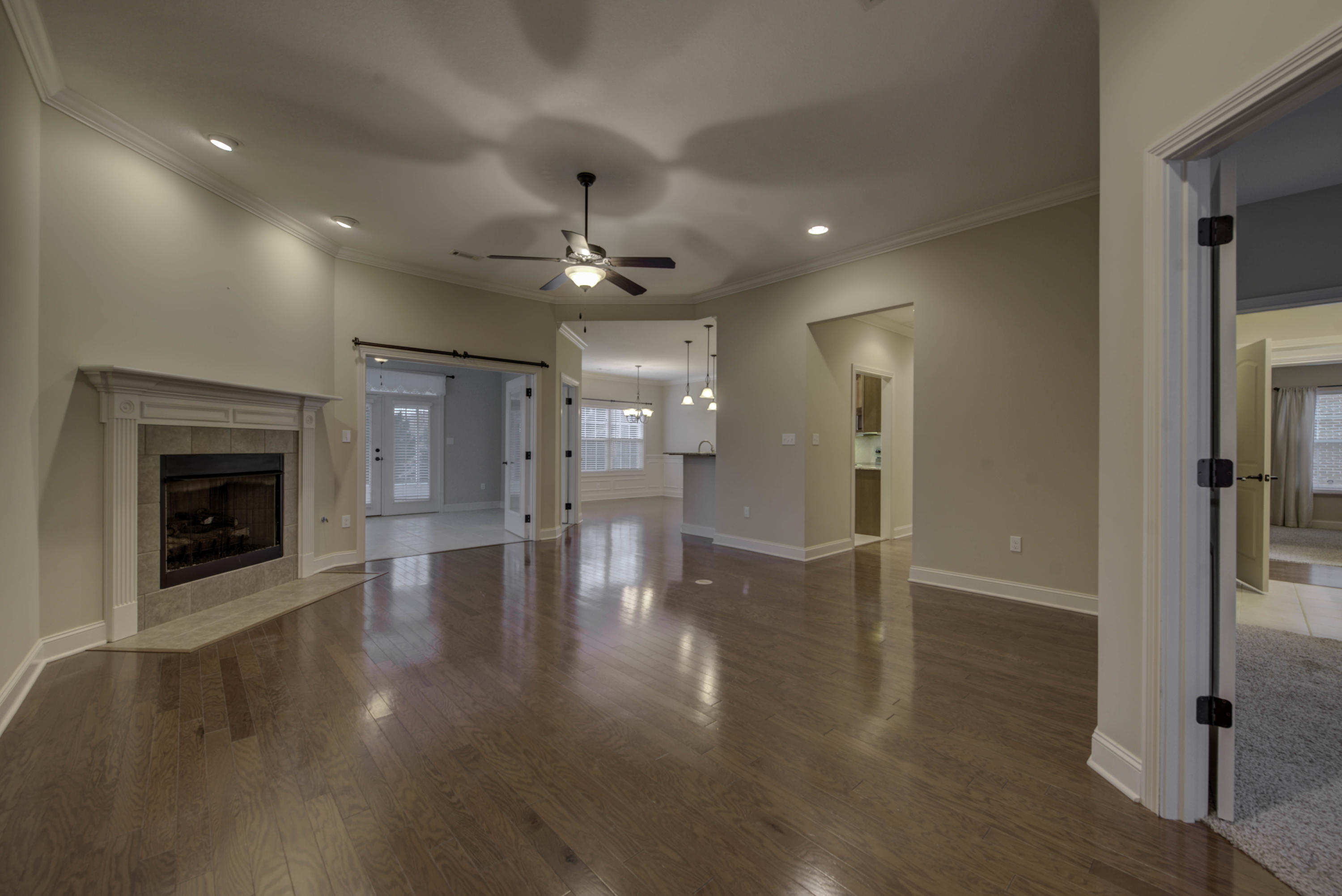 107 Meridian Way Clinton, TN 37716 - Photo 4 of 29 4