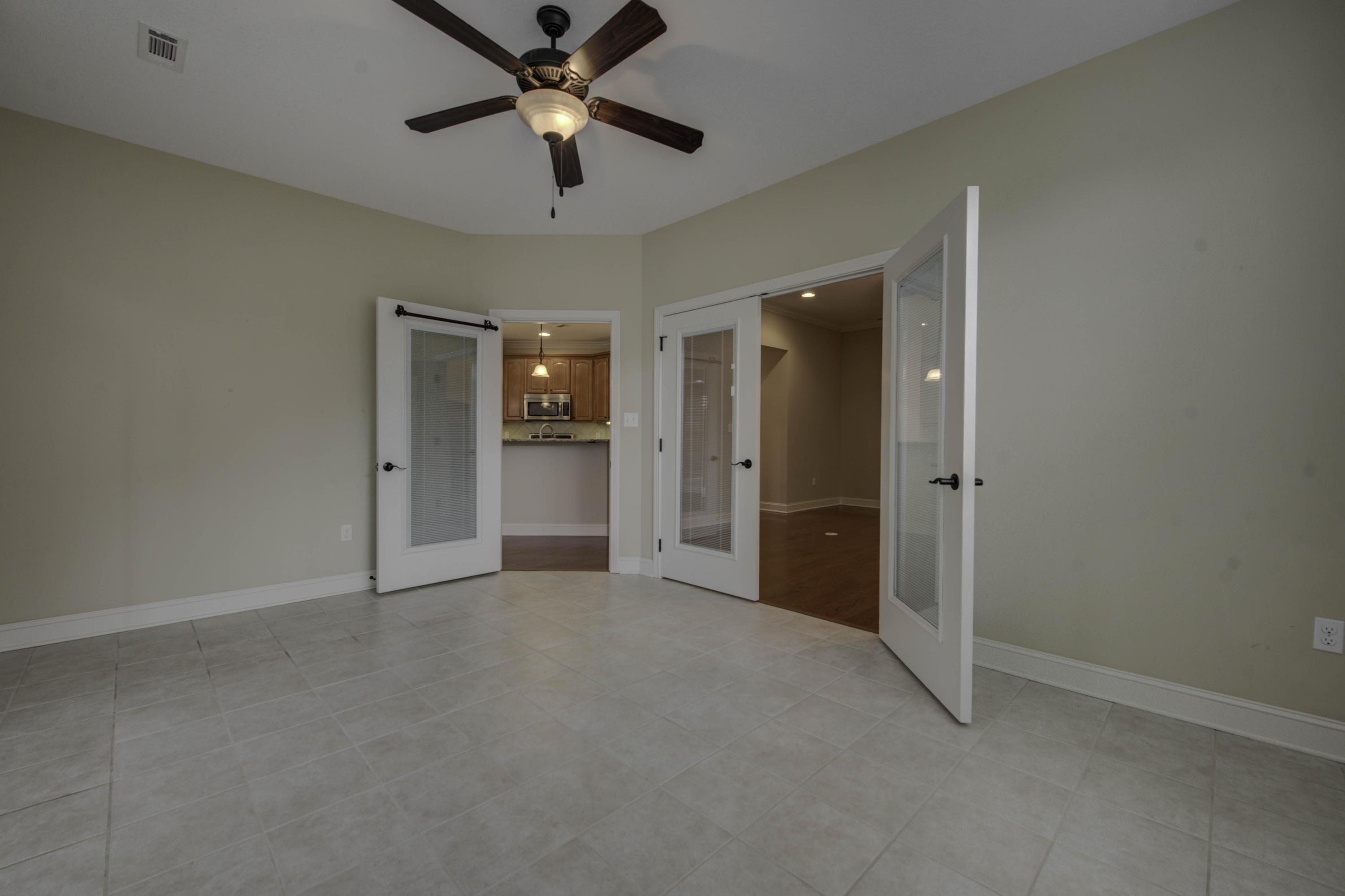 107 Meridian Way Clinton, TN 37716 - Photo 8 of 29 8