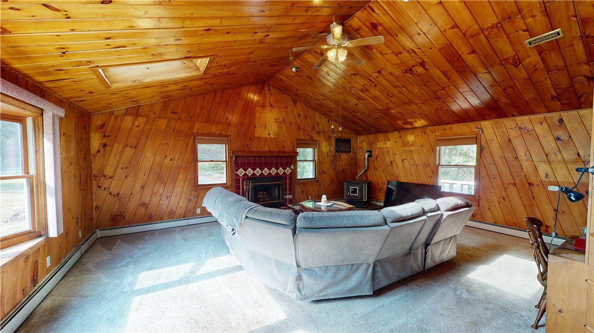 34 Angel Road Glocester, RI 02814 - Photo 9 of 28