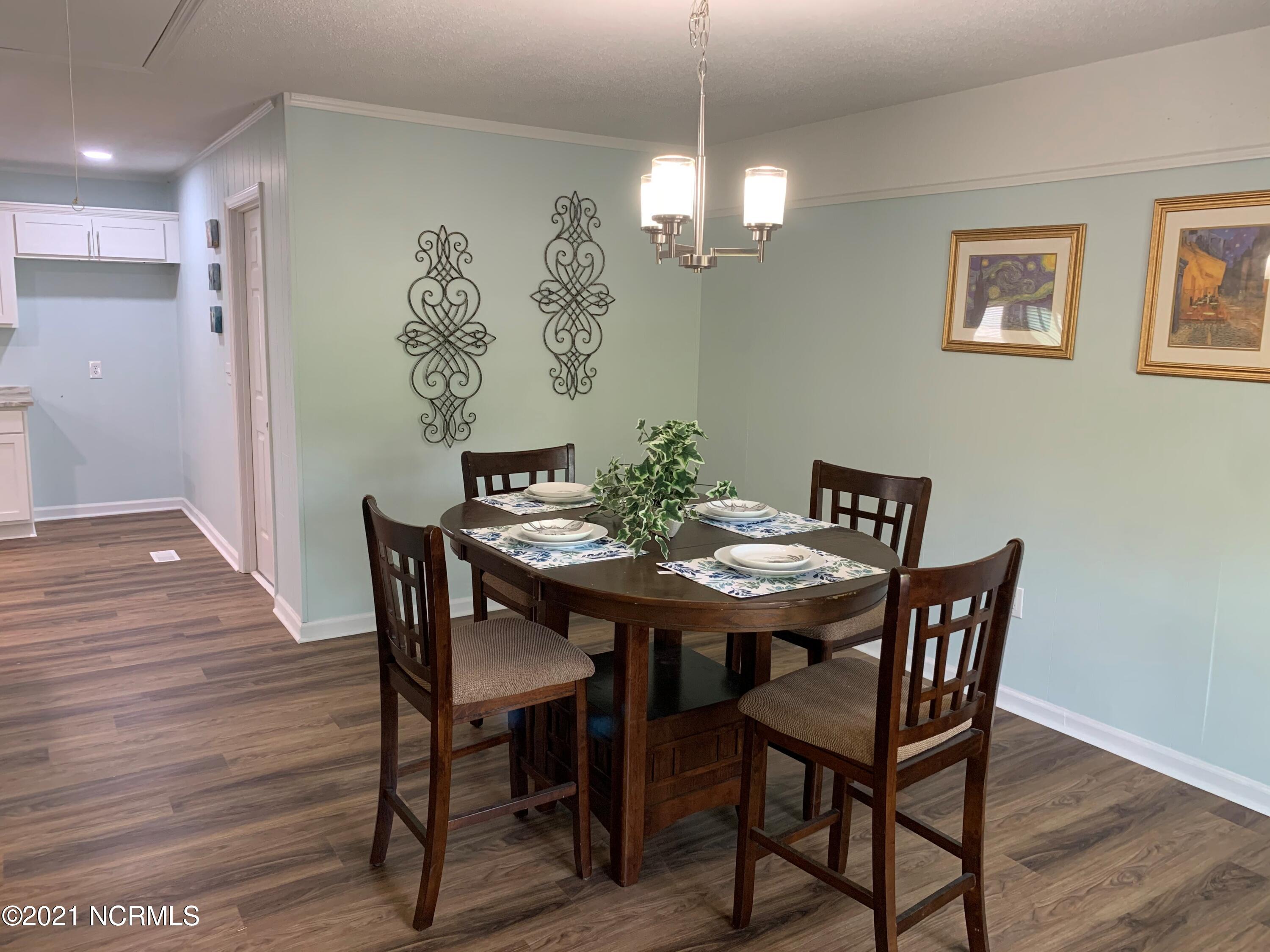 117 Fairview Road Leland, NC 28451 - Photo 13 of 34 Photo 210527 MLS - Fairview 117 (DR)