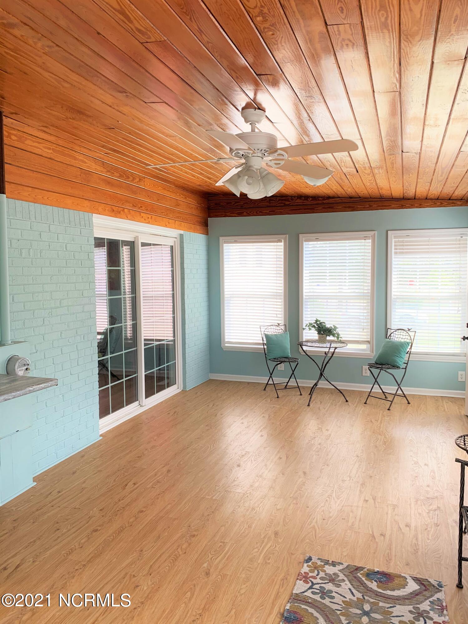 117 Fairview Road Leland, NC 28451 - Photo 23 of 34 Photo 210527 MLS - Fairview 117 (Sunroom