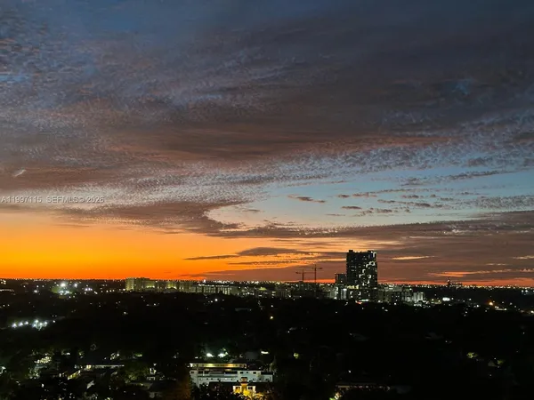 $10,000 | 2678 Tigertail Avenue, Unit 1505, Miami, FL 33133