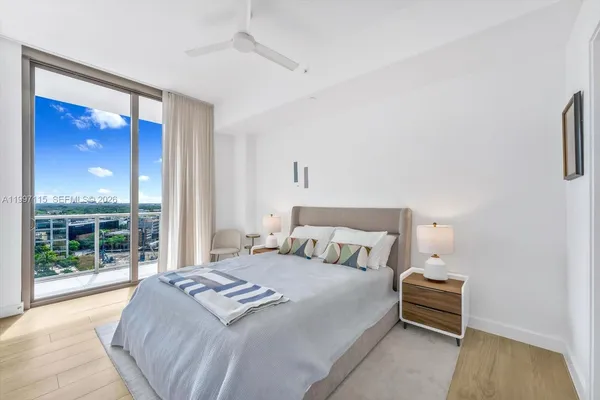 $10,000 | 2678 Tigertail Avenue, Unit 1505, Miami, FL 33133