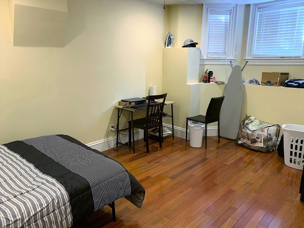 21 Worthington Street, Unit 1 Boston, MA 02120 - Photo 5 of 11