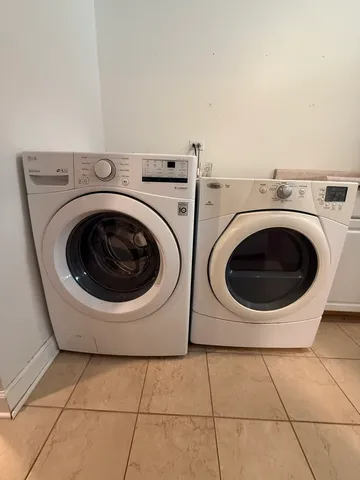 $2,300 | 4049 West 89th Place, Unit 4049, Hometown, IL 60456