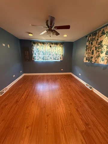 $2,300 | 4049 West 89th Place, Unit 4049, Hometown, IL 60456