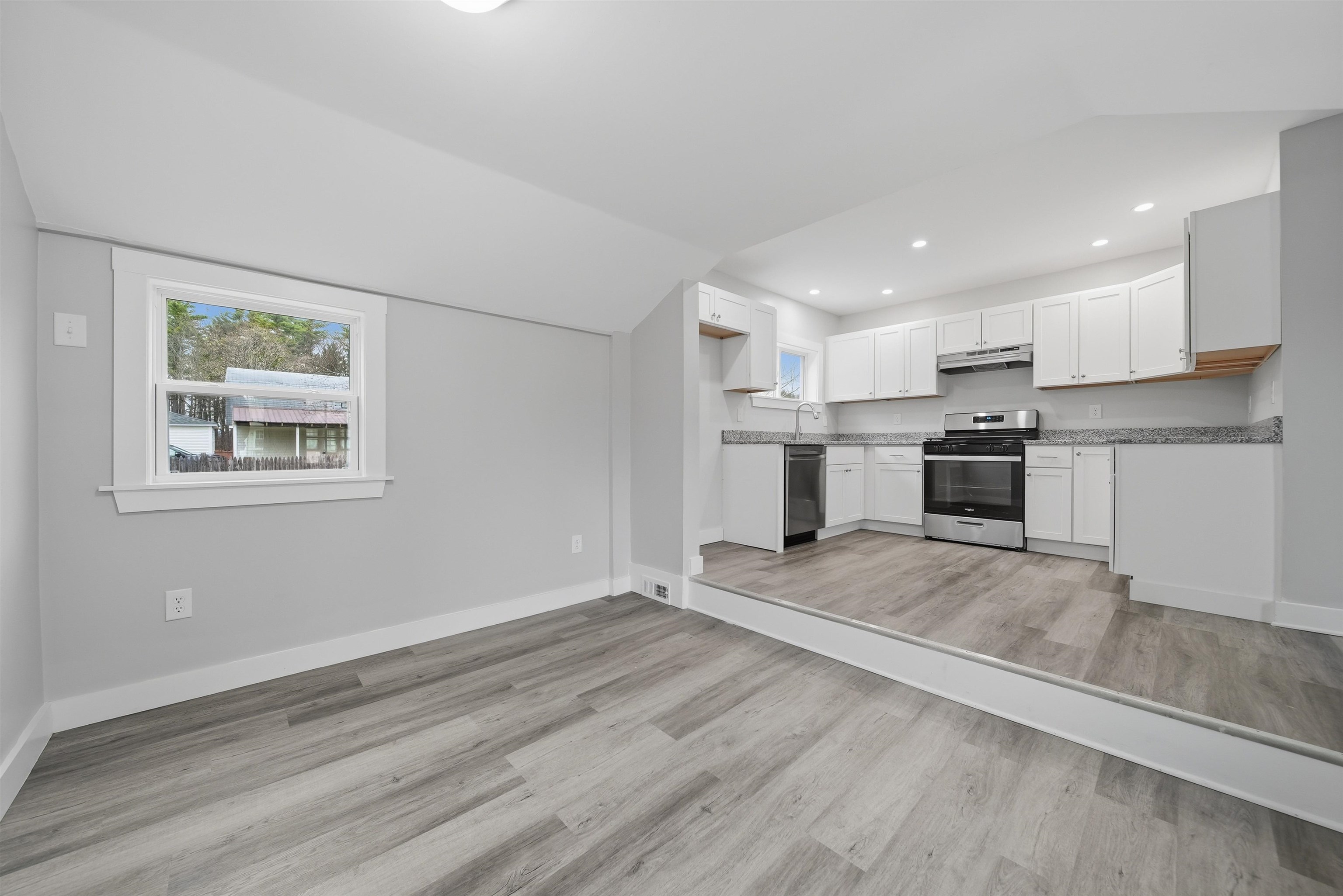 73 Snow Street Concord, NH 03303 - Photo 11 of 46