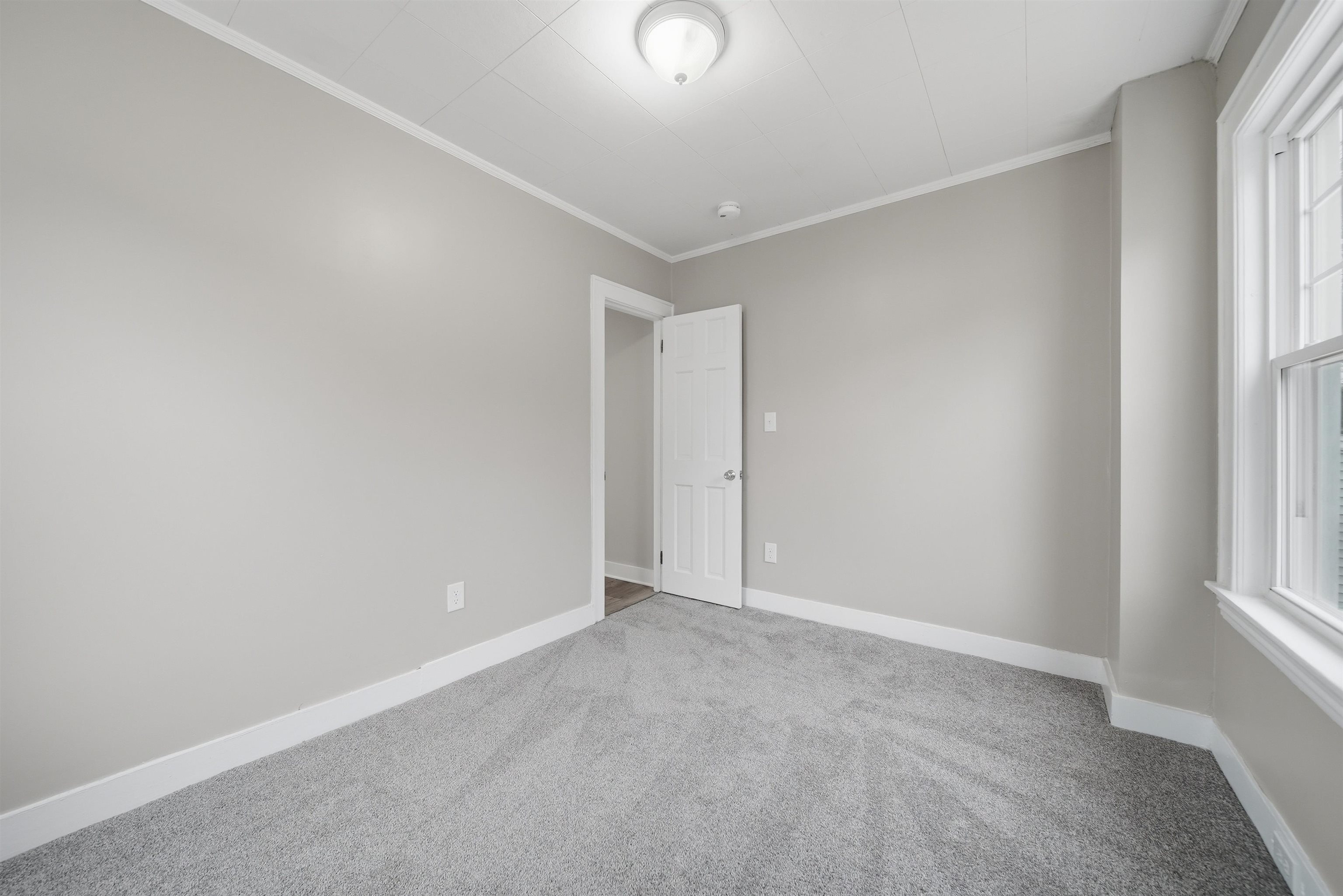 73 Snow Street Concord, NH 03303 - Photo 28 of 46