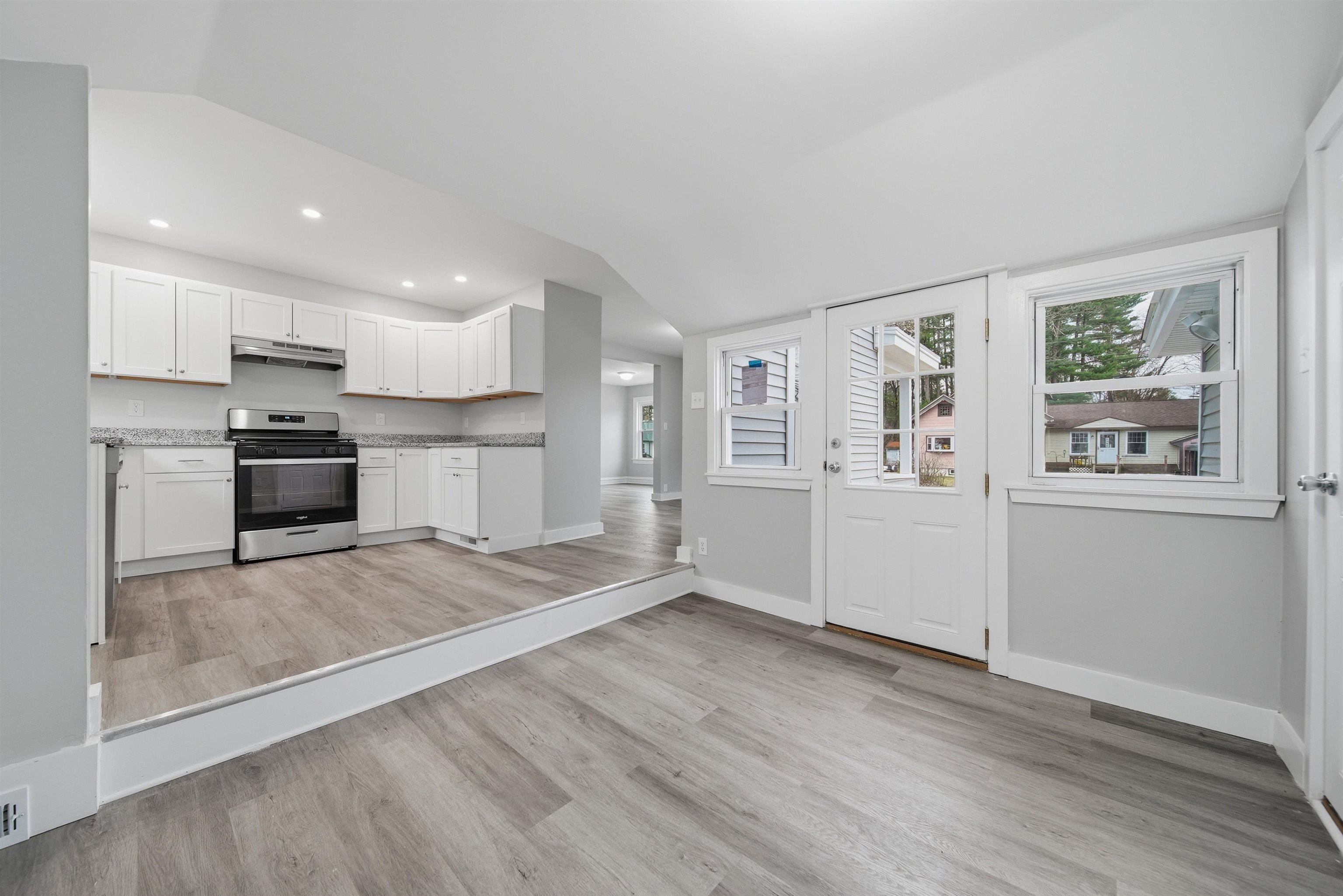 73 Snow Street Concord, NH 03303 - Photo 10 of 46