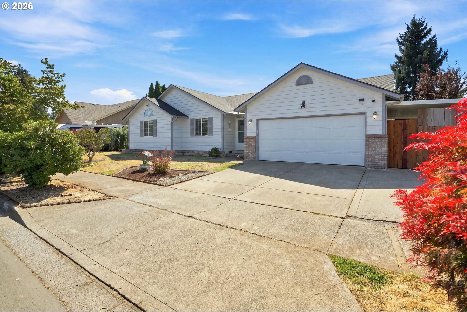 723 71st Street Springfield, OR 97478 - Photo 14 of 32 Gallery Image 14