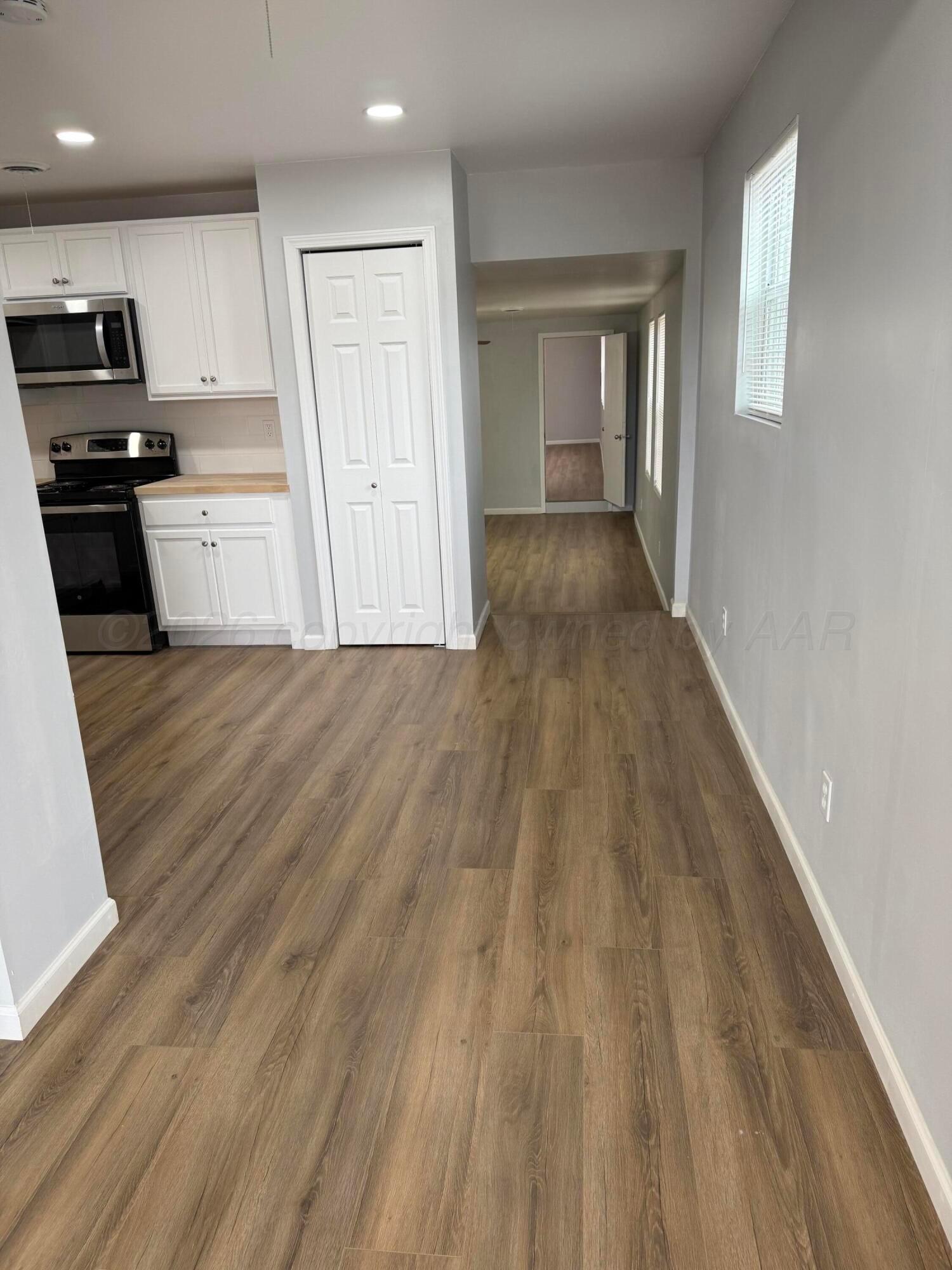 4618 South Ong Street Amarillo, TX 79110 - Photo 2 of 18 1000092190