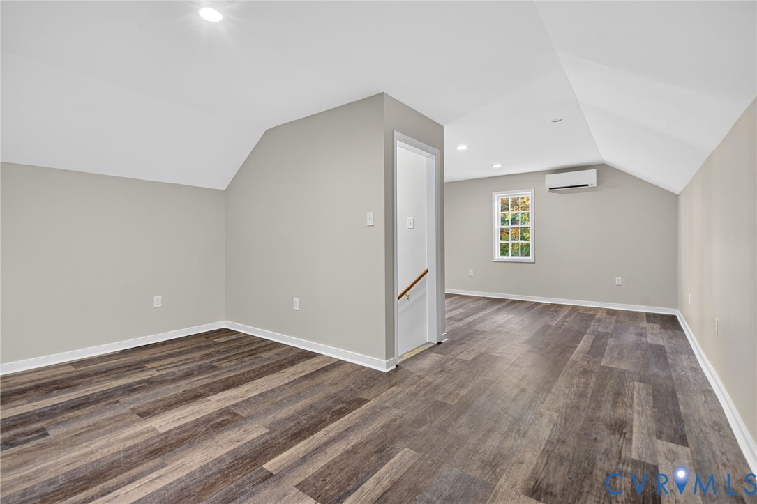 14813 Mariners Way Midlothian, VA 23112 - Photo 41 of 46 Gallery Image 41