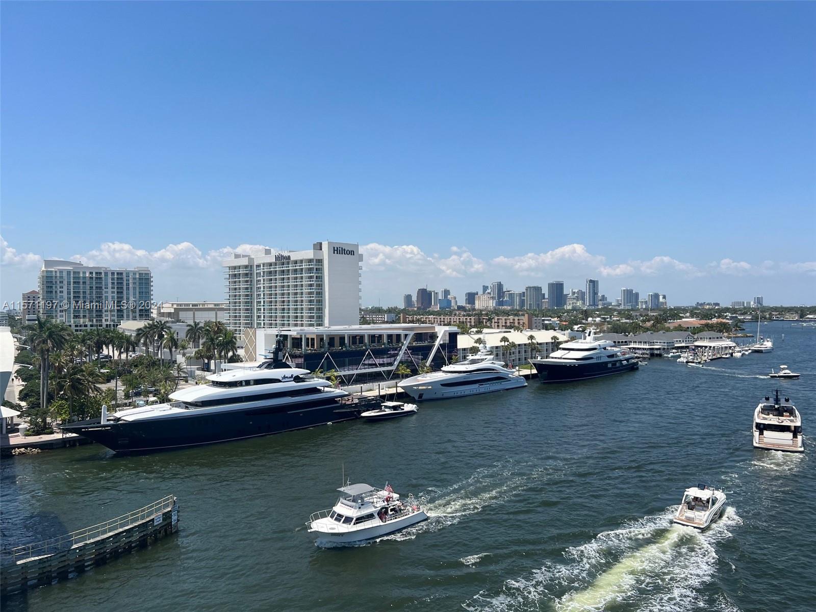 2426 Southeast 17th St Unit 206A  