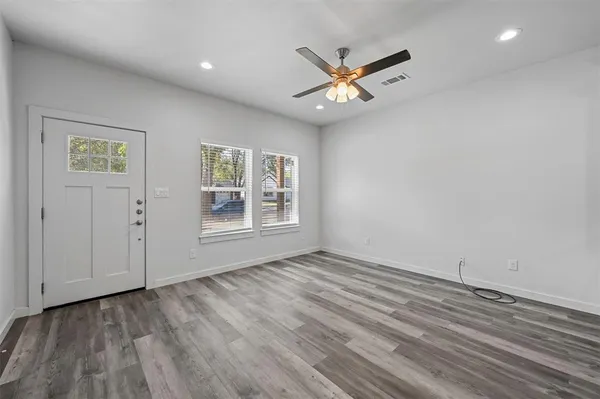 $1,575 | 517 East Heron Street, Denison, TX 75021